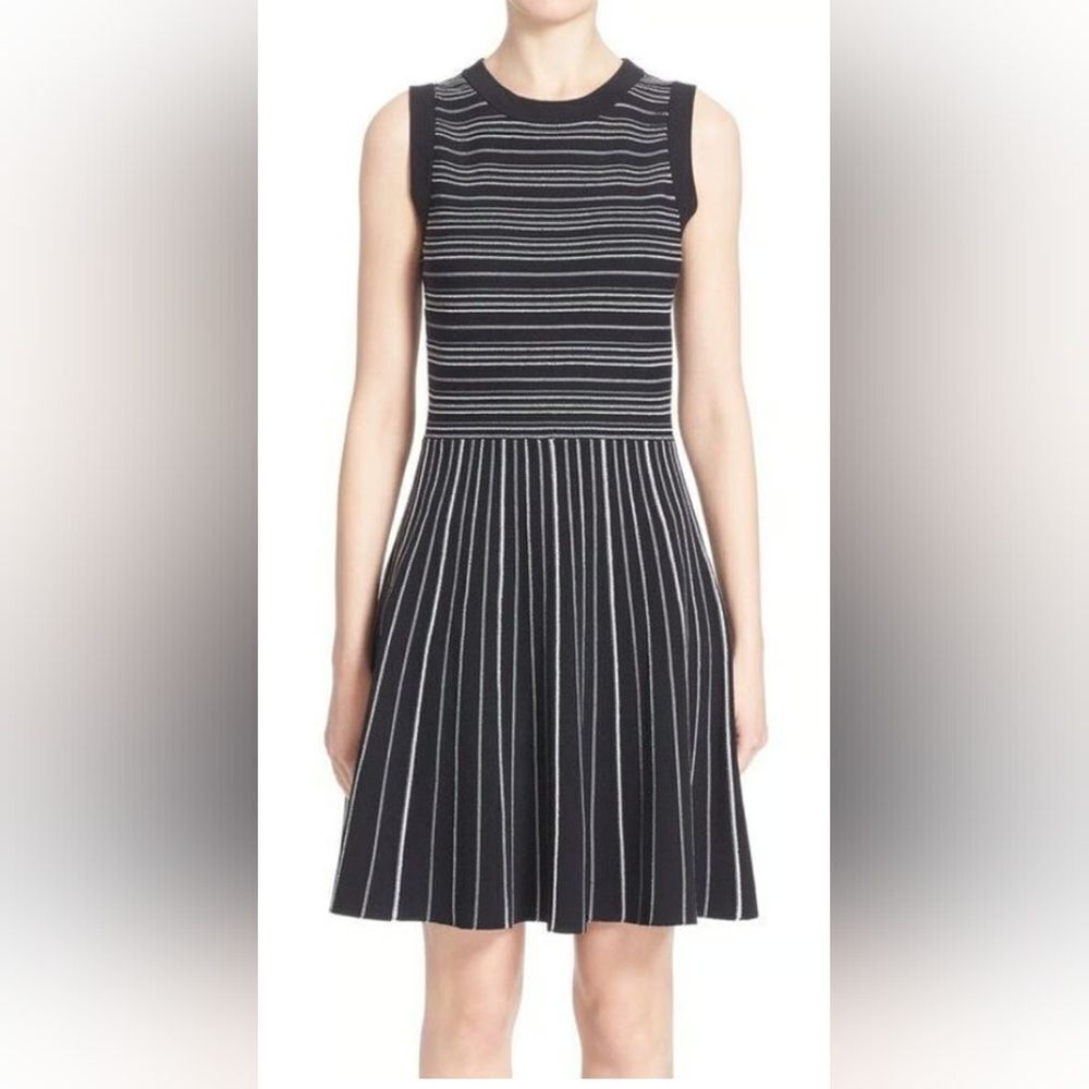 Kate spade Striped Black & White Sleeveless Dress Size Medium